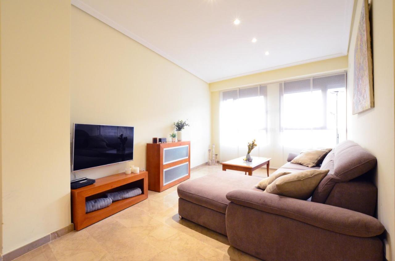 City Center Apartment Валенсія Екстер'єр фото